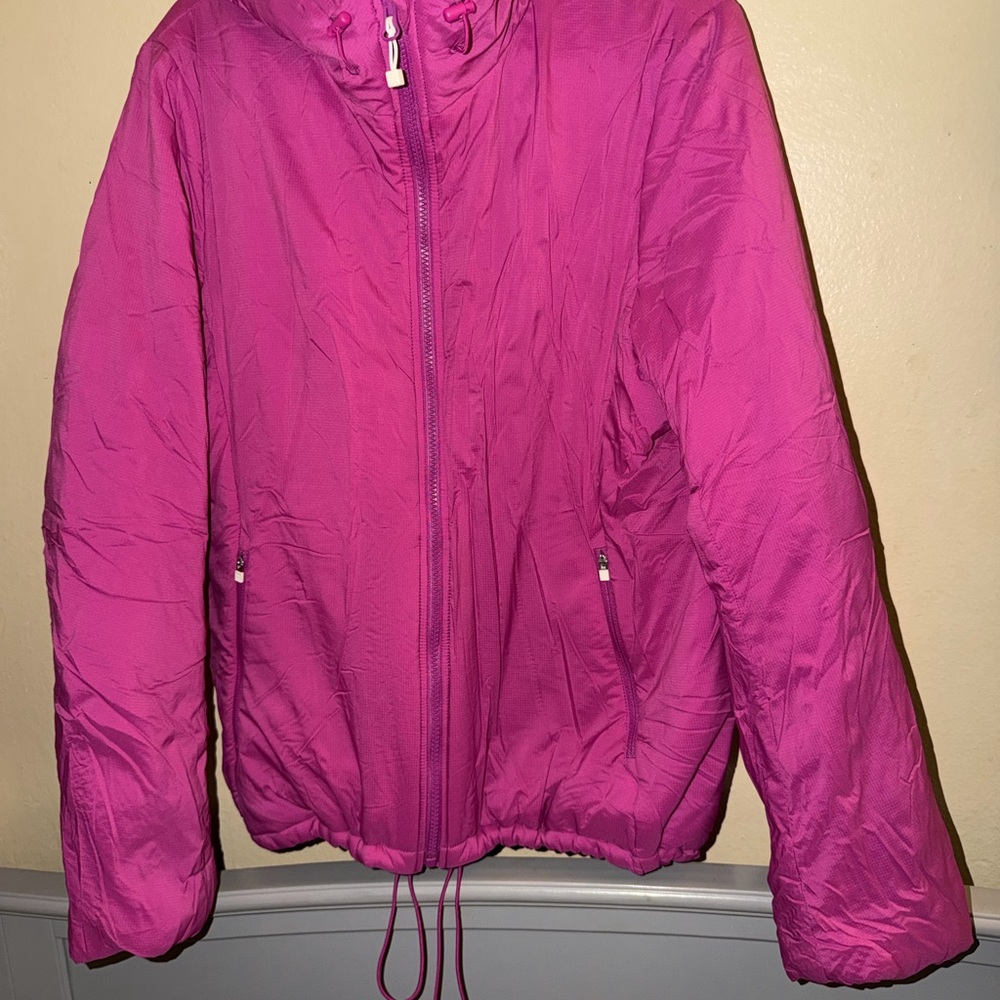 Uniqlo Women's Fuchsia Puffer Jacket